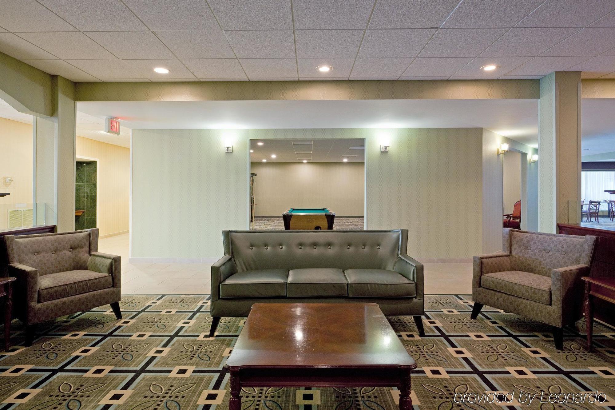 Days Inn By Wyndham Plattsburgh Interior foto