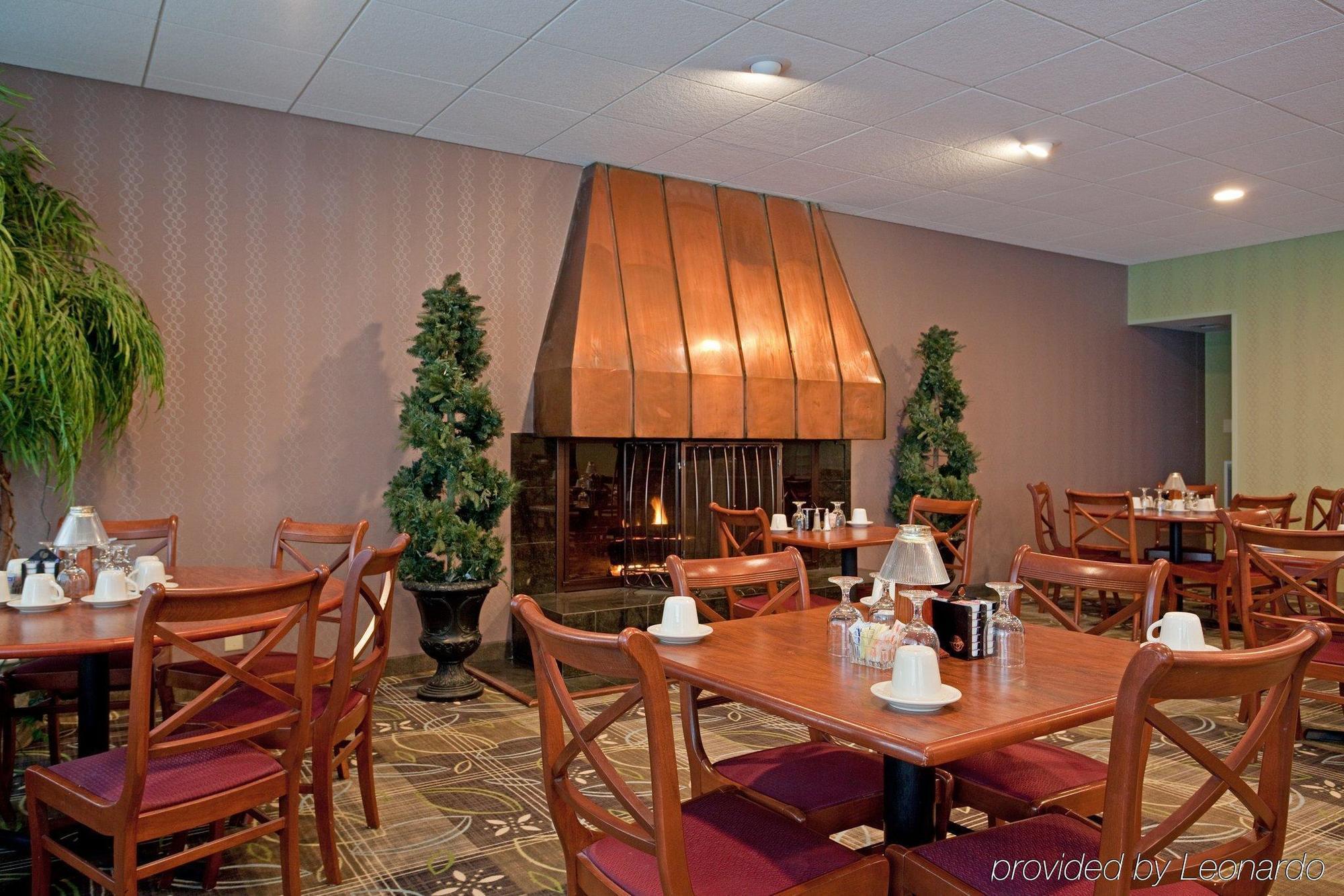 Days Inn By Wyndham Plattsburgh Restoran foto